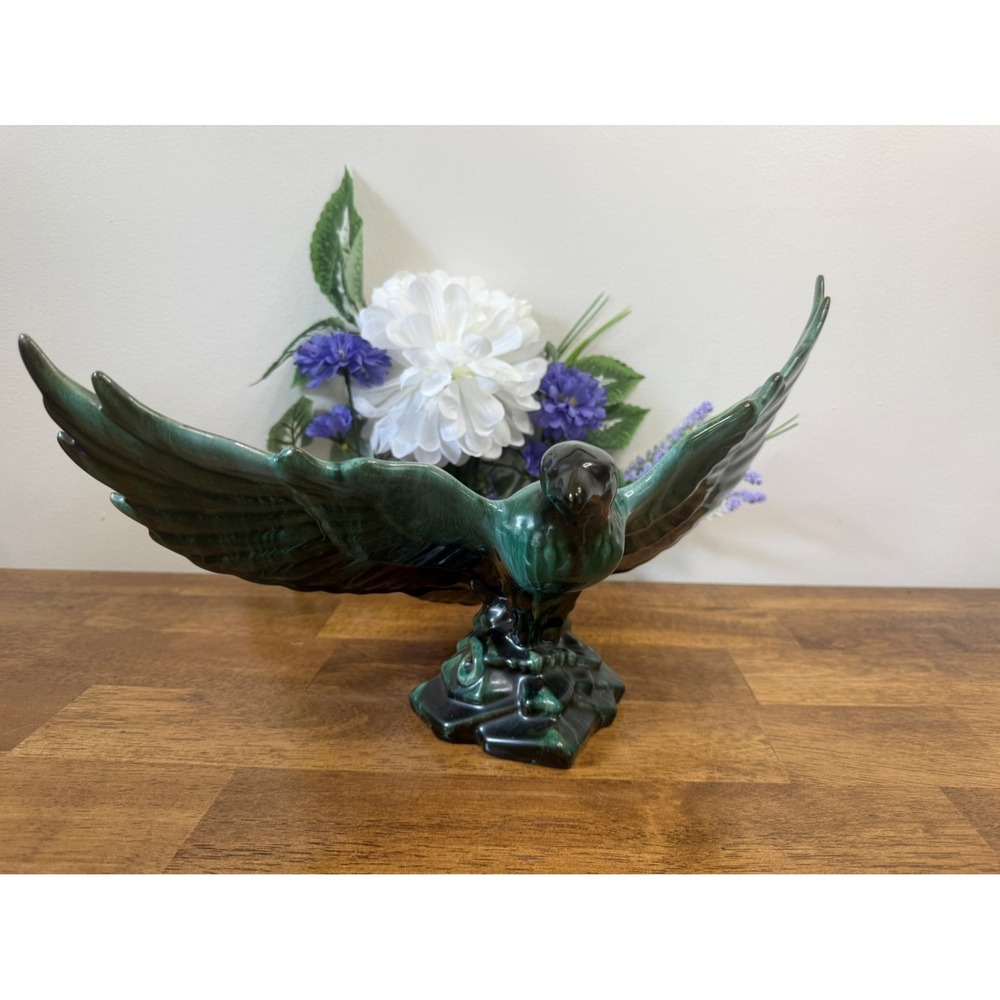 Vintage Blue Mountain Pottery Eagle Figurine Canadian Art Green Drip Glaze Bird‎